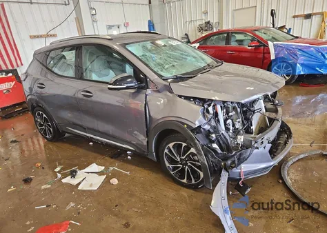 2022 Chevrolet Bolt Euv Premier z USA, uszkodzony, nr VIN 1G1FZ6S06N4113752